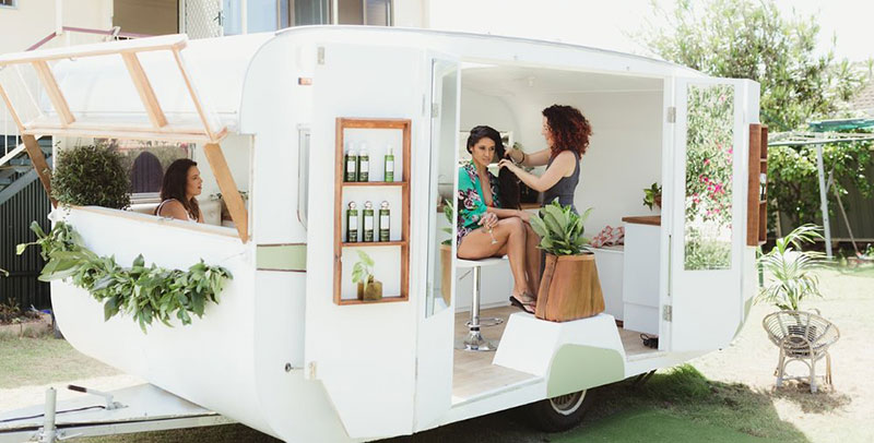 Guide to Start a Mobile Hair Salon And Be Successful